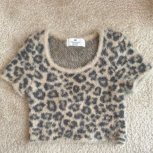 H&M Fuzzy Animal Print Crop Top